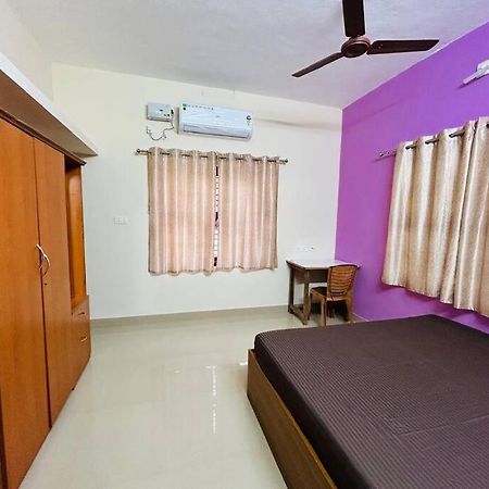 Sharvari Home Stay Udupi Buitenkant foto