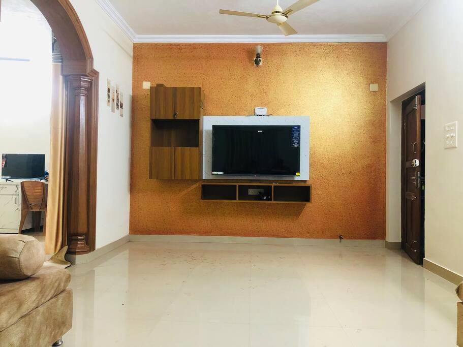 Sharvari Home Stay Udupi Buitenkant foto